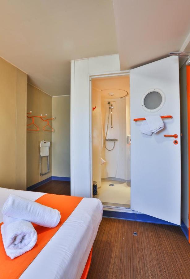 Easyhotel Sofia Exteriör bild