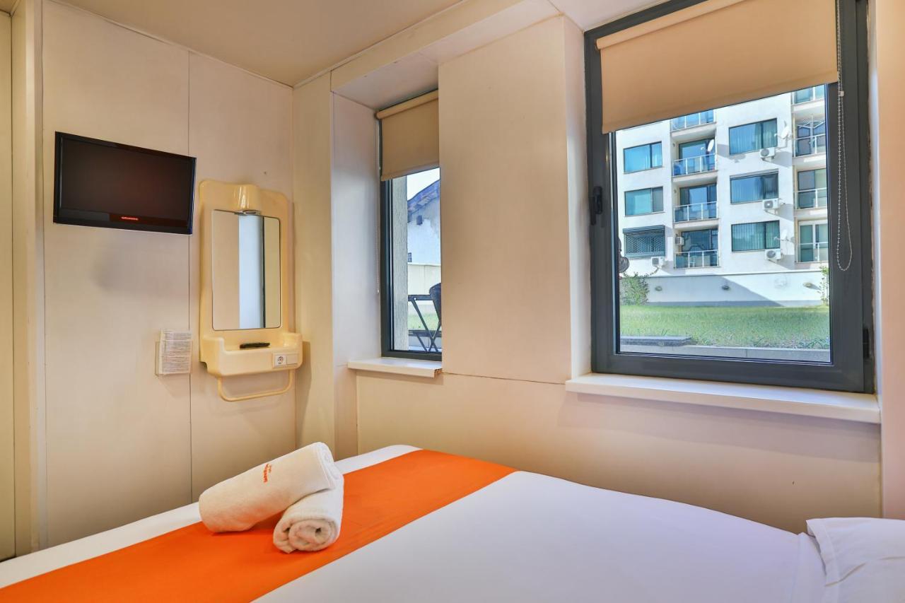 Easyhotel Sofia Exteriör bild