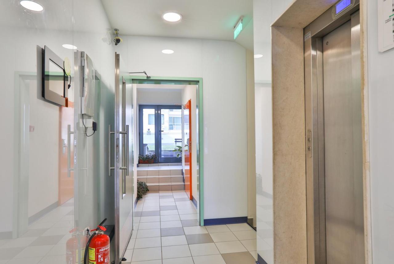 Easyhotel Sofia Exteriör bild
