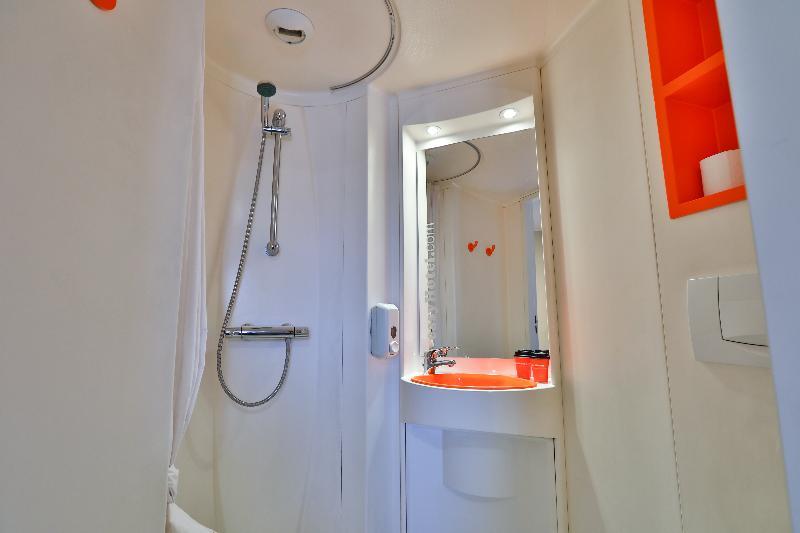 Easyhotel Sofia Exteriör bild